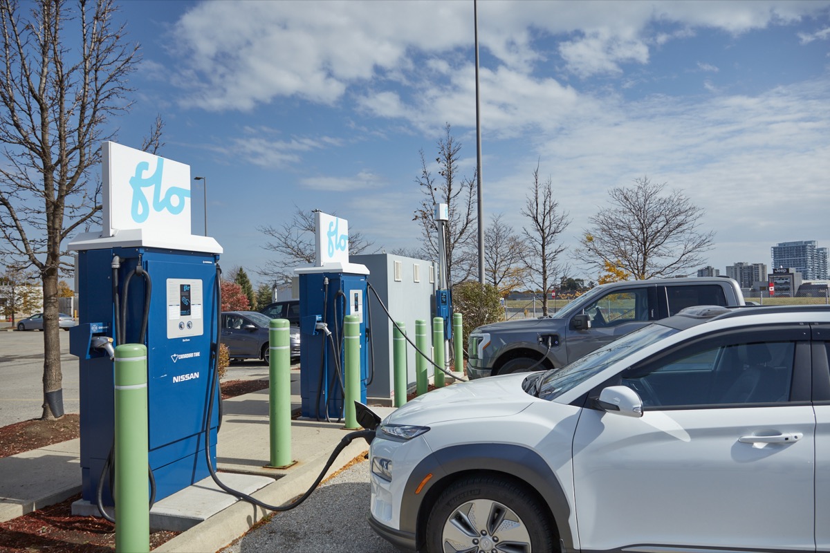 FLO SmartDC (50 / 100 kW)